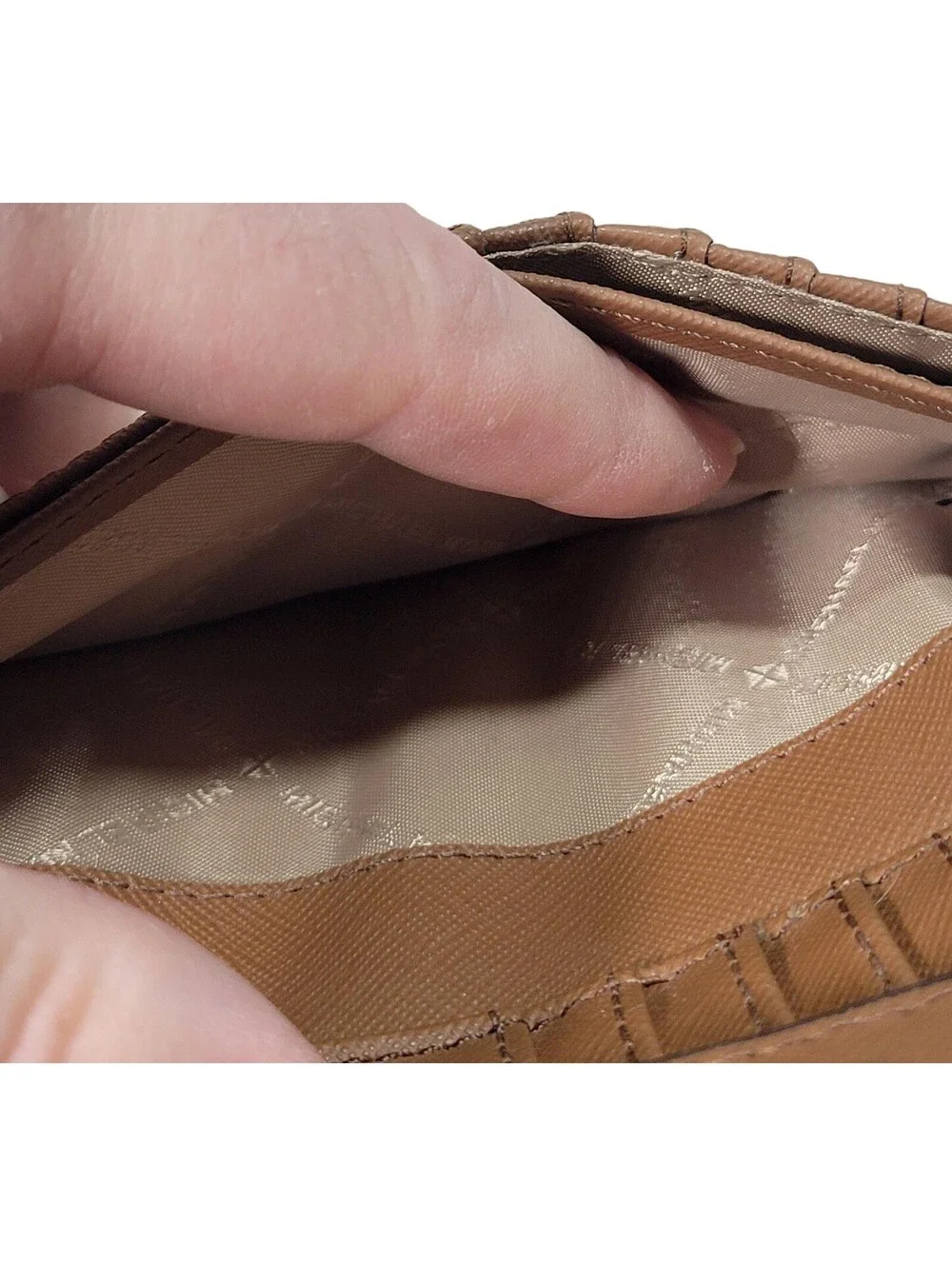 MICHAEL KORS JET SET TRAVEL LARGE TRIFOLD WALLET BROWN LUGGAGE